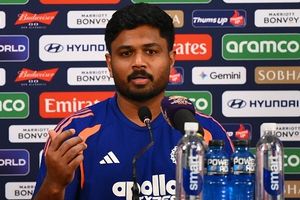 संजू सैमसन की फॉर्म कैसे लौटी और क्यों हो गए हैं घातक? रवि शास्त्री ने बताई अंदर की बात SportsTak Hindi