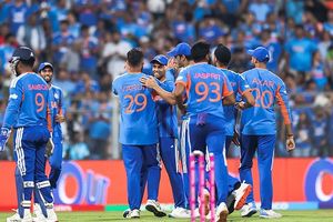 भारत के लिए पहली बार टी20 वर्ल्ड कप खेलेंगे ये खिलाड़ी, जानें कितनों के पास है इतिहास बनाने का मौका SportsTak Hindi