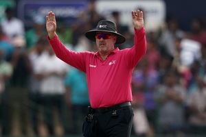 टीम इंडिया पिछली बार जिसके रहते बनी वर्ल्ड चैंपियन, ICC ने फाइनल के लिए उसी अंपायर को फिर से चुना SportsTak Hindi