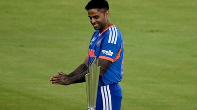 IND vs NZ: भारत- न्यूजीलैंड के बीच T20 वर्ल्ड कप फाइनल में कैसा रहेगा मौसम, क्या बारिश का है खतरा? जानें अहमदाबाद का Weather Update SportsTak Hindi