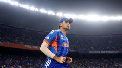 मैं टूर्नामेंट के बीच में... अभिषेक शर्मा ने वर्ल्ड कप जीतने के बाद किया धमाकेदार खुलासा SportsTak Hindi