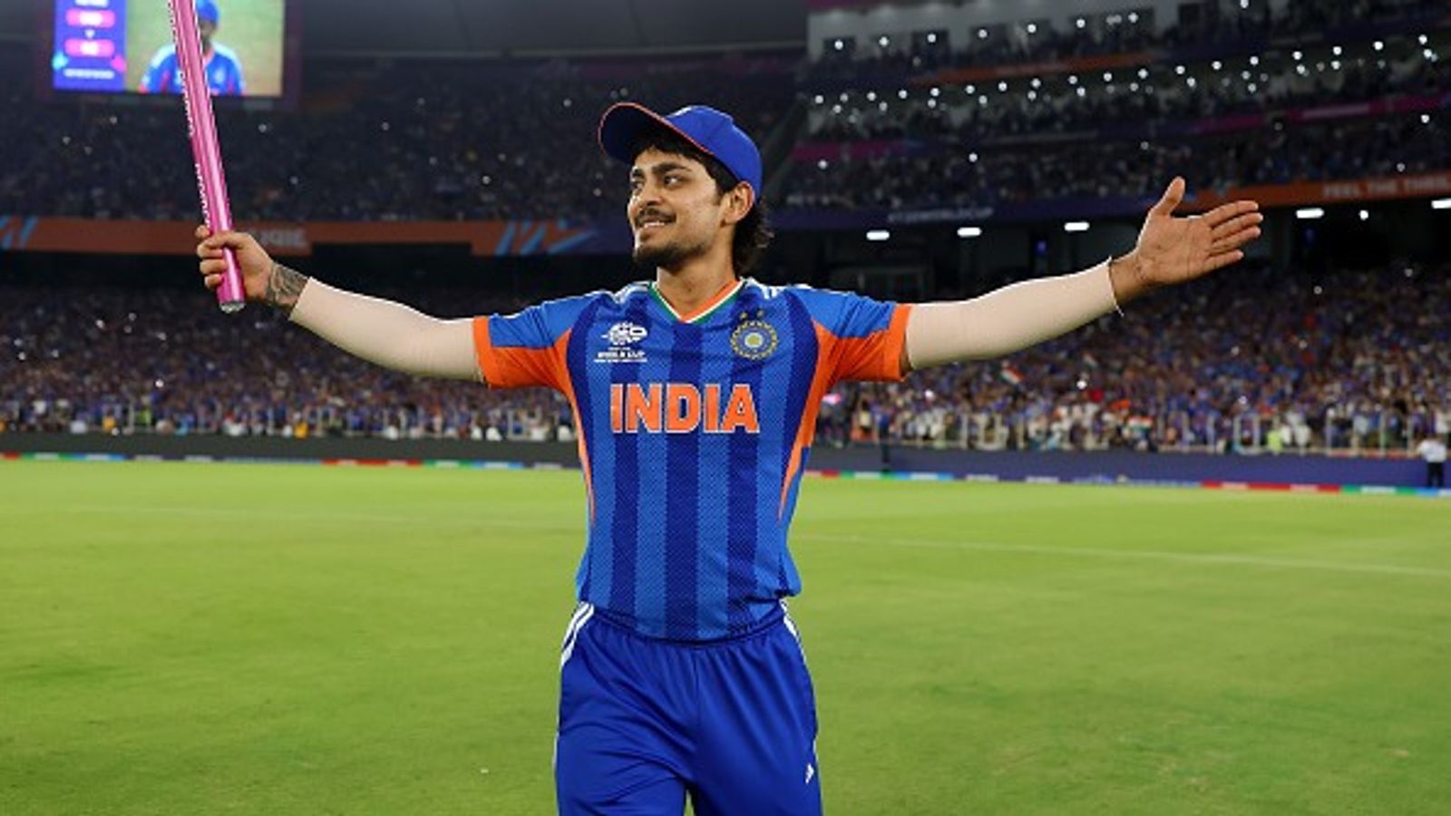 इशान किशन के बहन और जीजा की फाइनल से पहले मौत, दुख-दर्द के बीच भारत को बनाया विजेता फाइनल से पहले इशान किशन की बहन और जीजा की मौत हो गई थी. (PC: Getty)