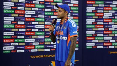 सूर्यकुमार यादव क्या रोहित की तरह वर्ल्ड चैंपियन बनने के बाद ले लेंगे संन्यास! भारतीय कप्तान ने दिया यह जवाब SportsTak Hindi