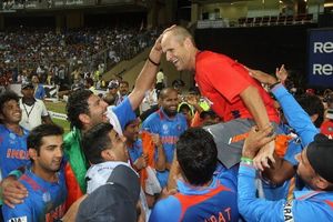 टीम इंडिया को वर्ल्ड कप विजेता बनाने वाला शख्स बना श्रीलंका का नया हेड कोच, सनथ जयसूर्या की ली जगह SportsTak Hindi