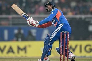 'मेरे पापा को वर्ल्ड कप से ज्यादा...', भारतीय बल्लेबाज का खुलासा, टी20 वर्ल्ड कप टीम में न चुने जाने के बाद पिता को खोया SportsTak Hindi