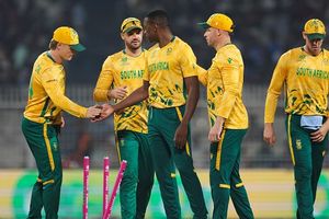 ‘साउथ अफ्रीका T20 वर्ल्ड कप की सबसे बेवकूफ टीम’, वेस्ट इंडीज को हराकर भारत की उम्मीदों को जिंदा रखने पर दिग्गज का बड़ा बयान SportsTak Hindi