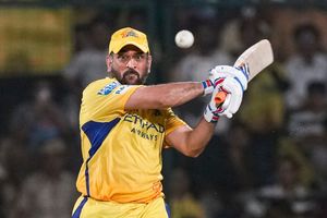 'धोनी के नंबर 8 या 9 पर बैटिंग करने का कोई मतलब नहीं', IPL 2026 सीजन से पहले CSK को उनके पूर्व खिलाड़ी ने दी बड़ी सलाह SportsTak Hindi