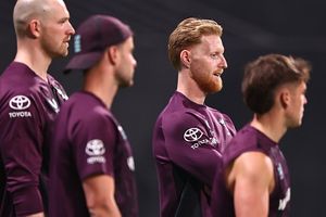 इंग्लैंड के खिलाड़ियों पर ECB का बैन, बेन स्टोक्स समेत टीम के बाकी प्लेयर्स के इंटरव्यू देने पर लगाई 'रोक'! SportsTak Hindi