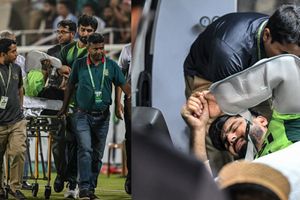 BAN vs PAK: पाकिस्तानी खिलाड़ी फील्डिंग करते हुए गंभीर चोटिल, ले जाना पड़ा अस्पताल SportsTak Hindi