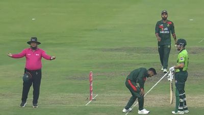 पाकिस्तान के सलमान आगा का धोखे से रन आउट होने के बाद छलका दर्द, कहा - मैं अगर होता...VIDEO Salman Agha run out controversy