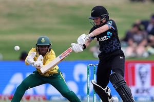 एमेलिया केर-जॉर्जिया के आगे साउथ अफ्रीका ने टेके घुटने, न्यूजीलैंड ने 80 रन से जीता T20 मैच SportsTak Hindi