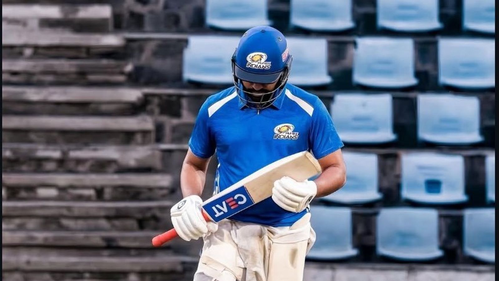 रोहित शर्मा मैदान पर नजर आ रहे हैं सुपर फिट, मुंबई इंडियंस कैंप में शामिल होने से पहले दिखा जलवा ट्रेनिंग सेशन के दौरान रोहित शर्मा (photo: getty)