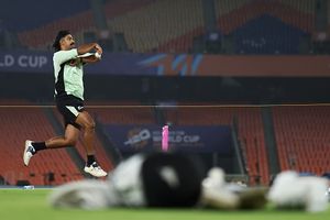 न्यूजीलैंड को तगड़ा झटका, स्टार गेंदबाज साउथ अफ्रीका के खिलाफ T20I सीरीज से बाहर SportsTak Hindi