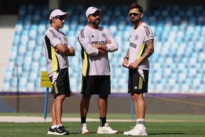 क्या कोहली- रोहित के संन्यास की वजह गौतम गंभीर थे? भारतीय हेड कोच ने मानी 'गलतियां, बोले- मैं भी इंसान हूं SportsTak Hindi