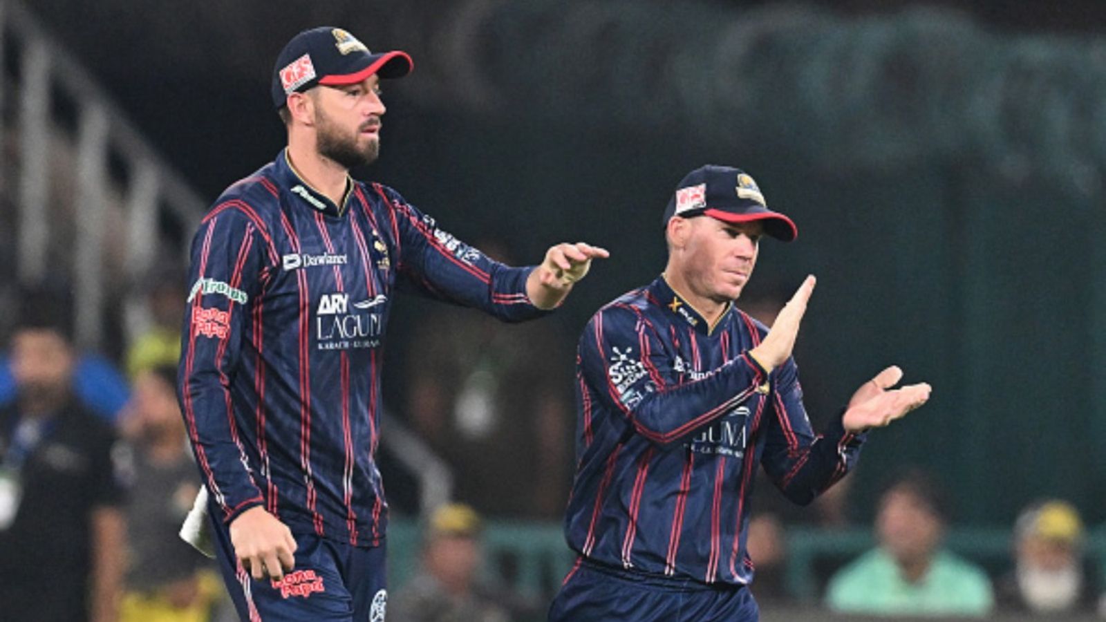 PSL 2026 में शामिल ऑस्ट्रेलियाई खिलाड़ियों को चेतावनी, सरकार ने इस शहर में जाने से किया मना डेविड वॉर्नर पीएसएल का हिस्सा हैं. (Photo: Getty)