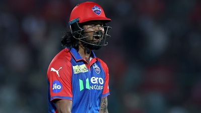 IPL 2026 में ओपनिंग करेंगे केएल राहुल, दिल्ली कैपिटल्स को मजबूरन करना पड़ा बैटिंग ऑर्डर में बदलाव! SportsTak Hindi