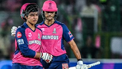 वैभव सूर्यवंशी से लेकर विहान मल्होत्रा तक, IPL 2026 में धूम मचाने के लिए तैयार 5 सबसे युवा खिलाड़ी SportsTak Hindi