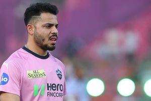 दिल्ली कैपिटल्स के लिए फिर से फिनिशर का रोल अदा करना चाहते हैं आशुतोष शर्मा, कहा - मैं नंबर सात पर... SportsTak Hindi