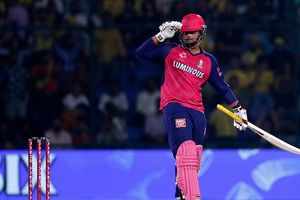 राजस्थान रॉयल्स के कप्तान रियान पराग ने IPL 2026 सीजन से ठीक पहले वैभव सूर्यवंशी को दिया स्पेशल मैसेज, मीडिया से की गुजारिश SportsTak Hindi