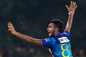 IPL 2026 से पहले KKR के लिए अच्छी खबर, खतरनाक गेंदबाज हुआ फिट, बोर्ड ने भी दी हरी झंडी SportsTak Hindi