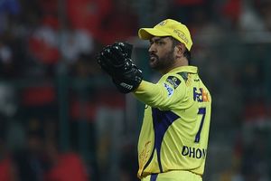 CSK में कौन हो सकता है धोनी का बेस्ट रिप्लेसमेंट? इरफान पठान ने संजू नहीं इस धुरंधर को चुना SportsTak Hindi
