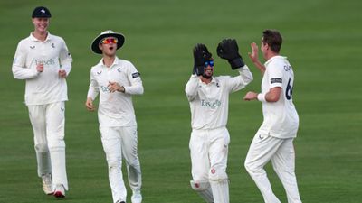 इंग्लैंड की इस क्रिकेट टीम ने तांत्रिक का लिया सहारा, अंक तालिका में रही सबसे नीचे तो उठाया कदम SportsTak Hindi