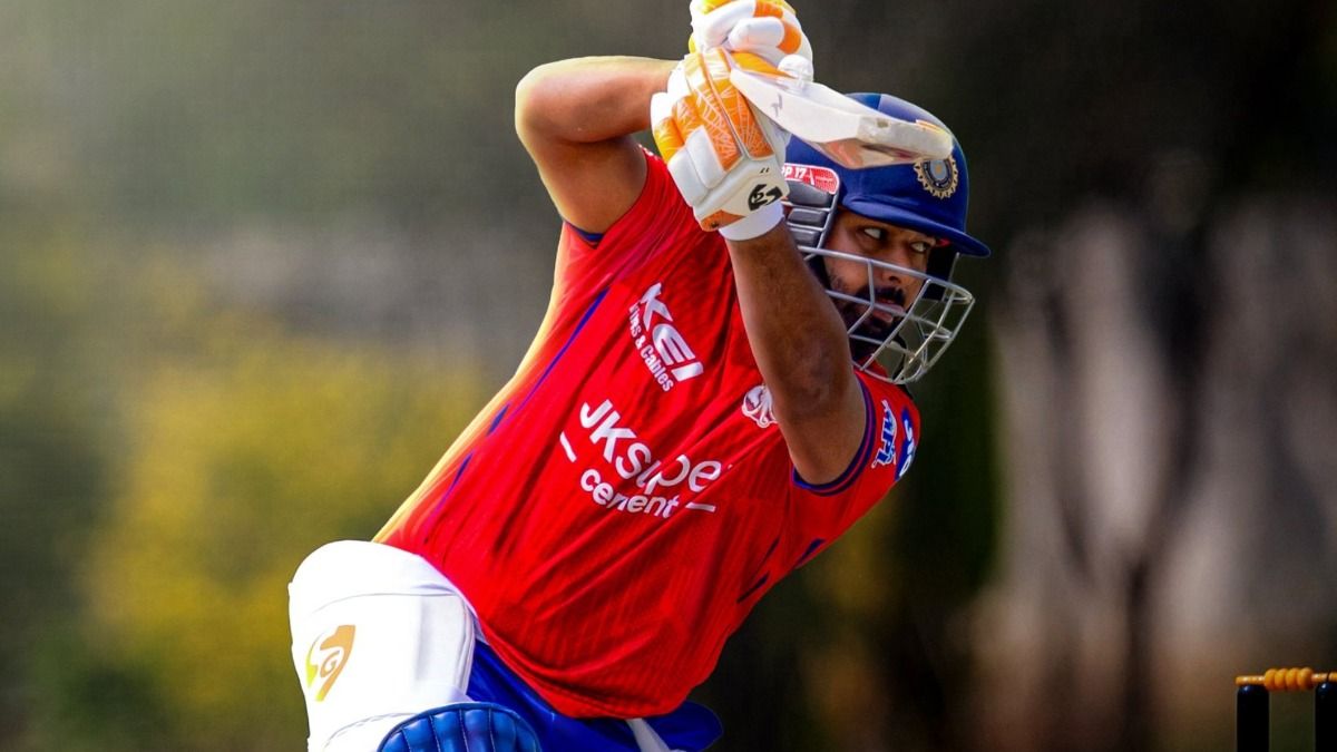 rishabh pant during training