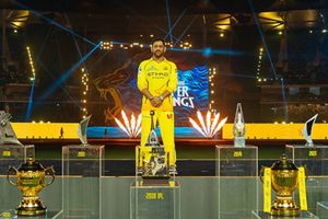 IPL 2026: एमएस धोनी ने आईपीएल संन्यास पर दिया जवाब, बोले- मुश्किल है, कोशिश करूंगा कि... SportsTak Hindi