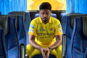 संजू सैमसन ने CSK फैंस में 2 शब्दों से भरा जोश, तूफानी बैटिंग का भी किया वादा, बोले- गेंद देखो, छक्के उड़ाओ SportsTak Hindi