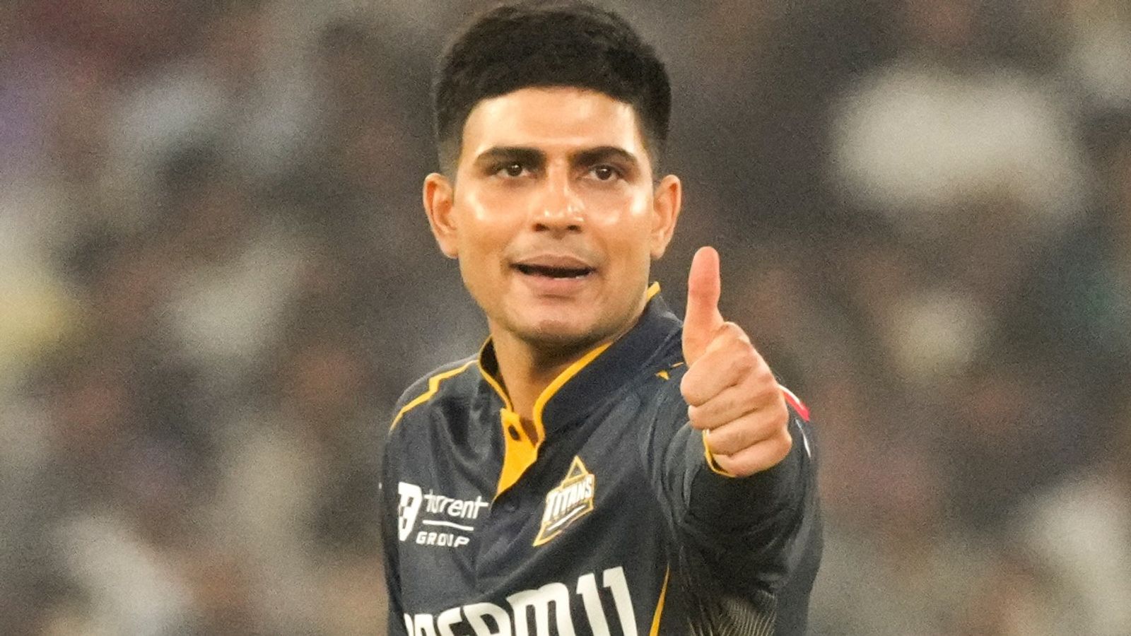 'मुझे सोचने की जरूरत नहीं है, मैं बाहर बैठा हूं', गुजरात टाइटंस के कप्तान और कोच का IPL 2026 की प्लानिंग पर बड़ा बयान शुभमन गिल का कहना है कि खुद पर भरोसे की वजह से उनका स्वभाव शांत है. (PC: Getty)