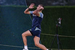 चेन्नई सुपर किंग्स से जुड़ा ऑस्ट्रेलिया का तेज गेंदबाज, PSL को कहा अलविदा, नाथन एलिस को किया रिप्लेस SportsTak Hindi