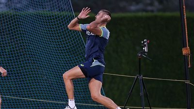 चेन्नई सुपर किंग्स से जुड़ा ऑस्ट्रेलिया का तेज गेंदबाज, PSL को कहा अलविदा, नाथन एलिस को किया रिप्लेस SportsTak Hindi