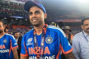 ICC T2OI Rankings: सूर्यकुमार यादव को टी20 रैंकिंग्स में बड़ा फायदा, कीवी पेसर्स ने भी लगाई छलांग SportsTak Hindi