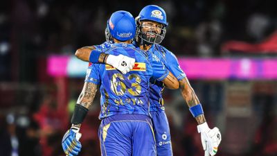 IPL 2026: मुंबई इंडियंस क्या जीत पाएगी साल 2026 का खिताब, पूरा शेड्यूल ये रहा SportsTak Hindi