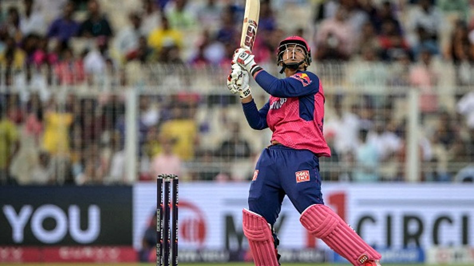 15 साल के हुए वैभव सूर्यवंशी, टीम इंडिया में एंट्री का भी खुला रास्ता, जानें क्या कहता है ICC नियम मैच के दौरान शॉट खेलते वैभव सूर्यवंशी (photo: getty)