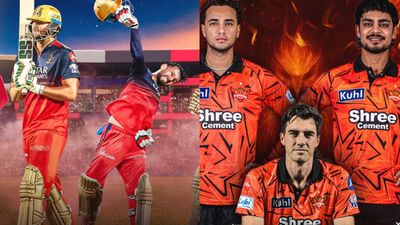 IPL 2026: क्या सनराइजर्स हैदराबाद के घातर बैटर्स को रोक पाएगी डिफेंडिंग चैंपियन RCB, जानें दोनों टीमों की संभावित प्लेइंग 11 SportsTak Hindi