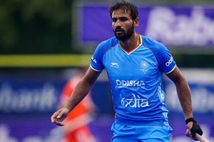 भारत के लिए सबसे तेज गोल दागने वाले खिलाड़ी ने 31 की उम्र में छोड़ा खेल, जीत चुके हैं दो ओलिंपिक मेडल SportsTak Hindi