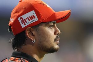 IPL 2026: पैट कमिंस की गैरमौजूदगी में इशान किशन को क्यों बनाया गया SRH का कप्तान? ओपनिंग मैच से पहले कोच ने बताई अंदर की बात SportsTak Hindi