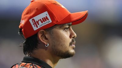 IPL 2026: पैट कमिंस की गैरमौजूदगी में इशान किशन को क्यों बनाया गया SRH का कप्तान? ओपनिंग मैच से पहले कोच ने बताई अंदर की बात SportsTak Hindi