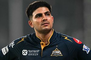 IPL 2026 से पहले गुजरात टाइटंस के कप्तान शुभमन गिल ने मुंबई में खरीदा आलीशान घर, होश उड़ा देगी कीमत SportsTak Hindi