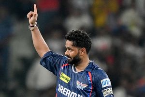 ऋषभ पंत की कप्तानी को लेकर LSG के मिचेल मार्श का विस्फोटक खुलासा, कहा - वो हमेशा ही सबको... SportsTak Hindi