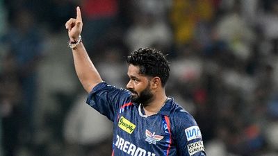 ऋषभ पंत की कप्तानी को लेकर LSG के मिचेल मार्श का विस्फोटक खुलासा, कहा - वो हमेशा ही सबको... Lucknow Super Giants' captain Rishabh Pant