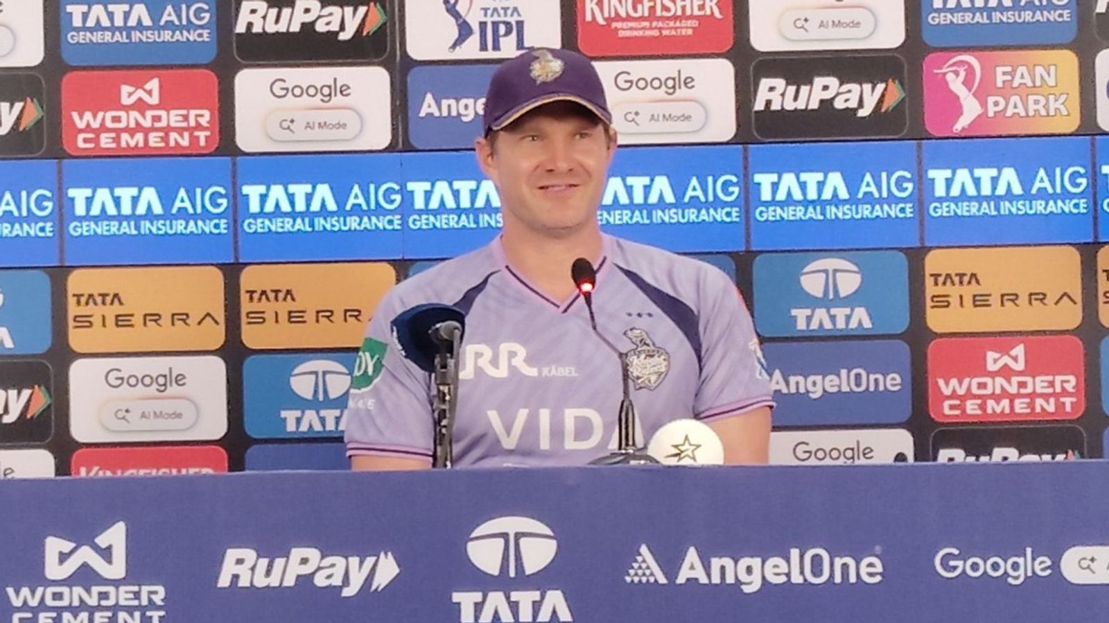 'शर्म की बात है कि इतना क्रिकेट...', KKR के कोच ने खिलाड़ियों की चोटों के बीच यह क्या कहा शेन वॉटसन केकेआर के असिस्टेंट कोच हैं.
