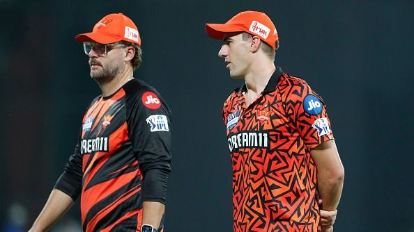 Pat Cummins of Sunrisers Hyderabad (R) and Daniel Vettori head coach of Sunrisers Hyderabad 