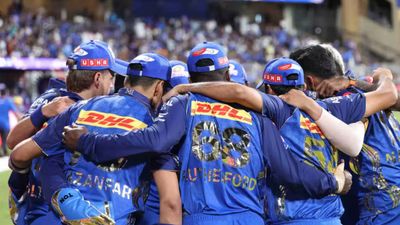 IPL 2026 में DRS को लेकर BCCI ने किया बड़ा फैसला, टीमों पर ऐसे पड़ेगा असर, इन 3 नियमों में भी हुआ बदलाव SportsTak Hindi