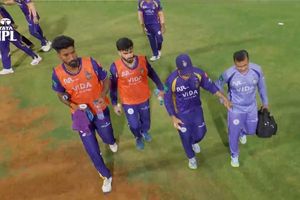 IPL 2026: अजिंक्य रहाणे का अपनी चोट को लेकर खुलासा, मु्ंबई इंडियंस के खिलाफ बीच मैच छोड़ना पड़ा था मैदान SportsTak Hindi