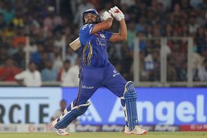 'अपने 2.0 अवतार में आ गए हैं रोहित शर्मा', दिग्गज खिलाड़ी ने IPL की बाकी टीमों को चेताया SportsTak Hindi