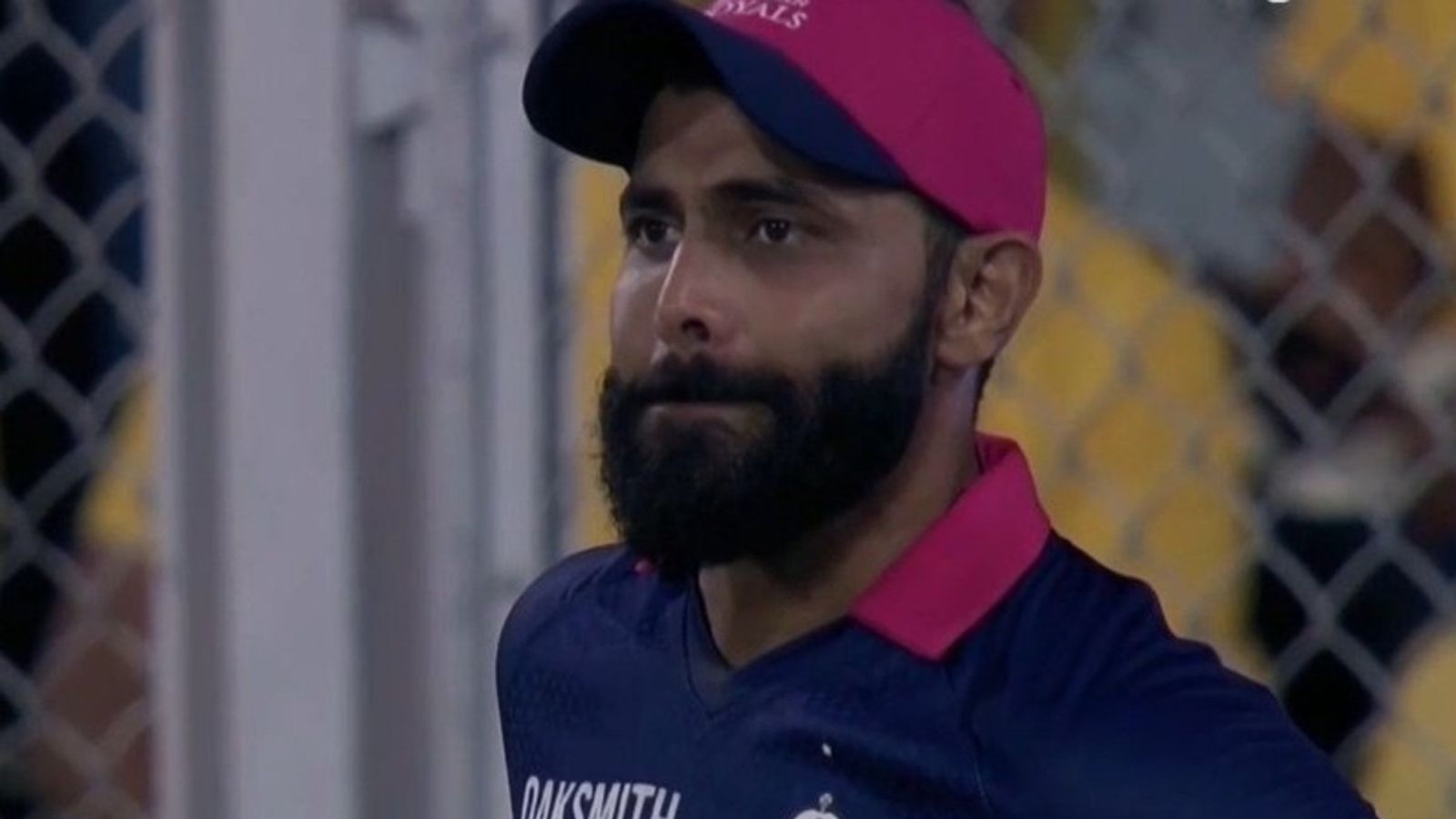 राजस्थान की जीत के बाद रवींद्र जडेजा का चौंकाने वाला बयान, धोनी को लेकर किया अहम खुलासा CSK के खिलाफ मैच के दौरान रवींद्र जडेजा (PHOTO: SOCIAL MEDIA)