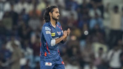 दिग्वेश राठी 30 लाख रुपये में ही LSG के लिए खेलने को क्यों हुए राजी, किस वजह से नहीं छोड़ा साथ SportsTak Hindi