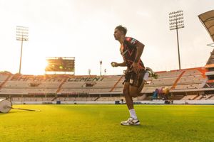 IPL में 6 साल पहले 4 रन बचाकर बना हीरो, फिर खेलने को तरसा, 150 की है स्पीड, अब धूम मचाने को तैयार SportsTak Hindi